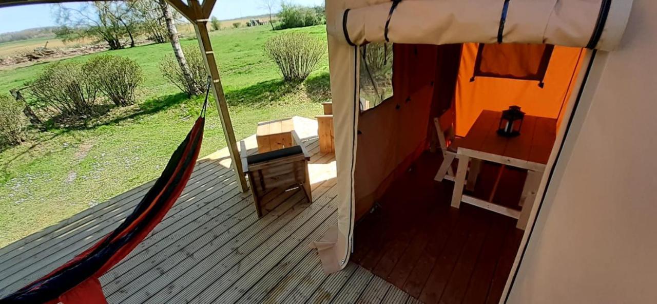 Tente Cabane Du Camping Hautoreille Bannes  Exterior foto